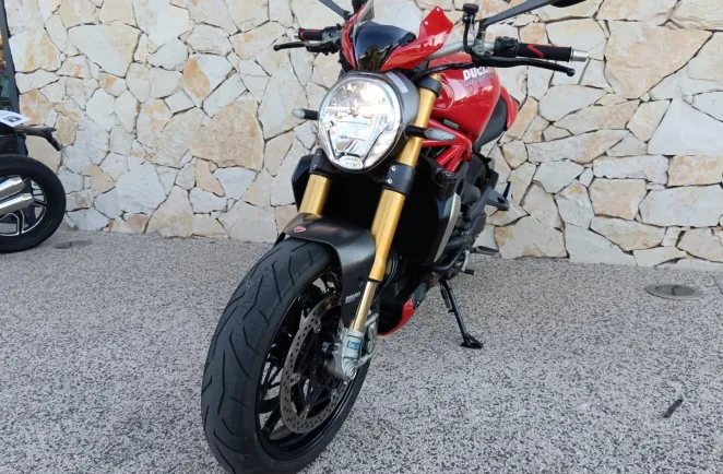 DUCATI 1200 ABS + OPTIONS