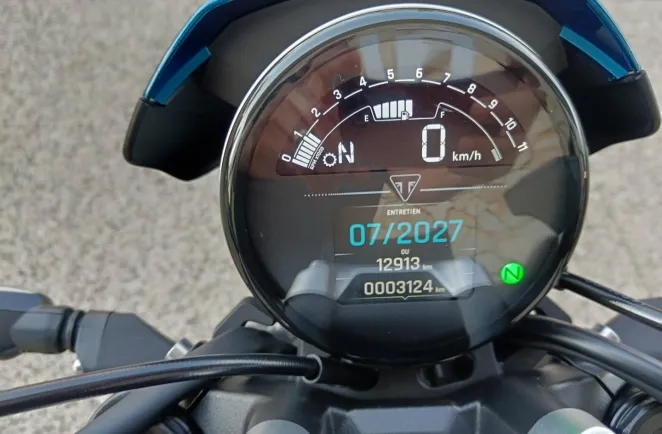 TRIUMPH 660 2025