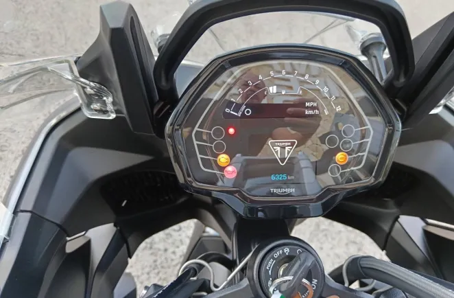 TRIUMPH Sport 800 FULL PACK