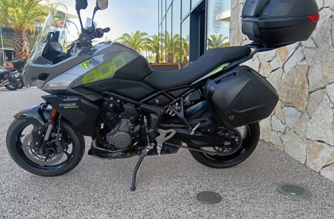 TRIUMPH Sport 800 FULL PACK