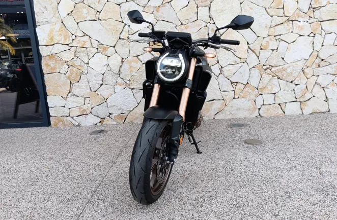 HONDA 650 R 35kW e-Clutch NOIR
