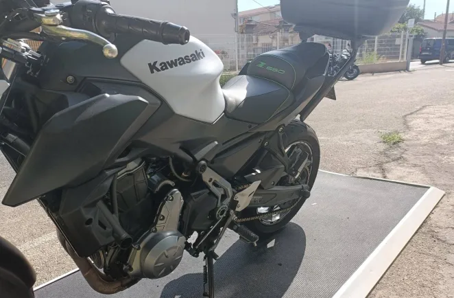 KAWASAKI 650 ABS BRIDER A2  REVISEE LIGNE MIVV HOMOLOGUE