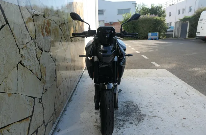 BMW 900 R 105ch Style Triple Black Finition Pro