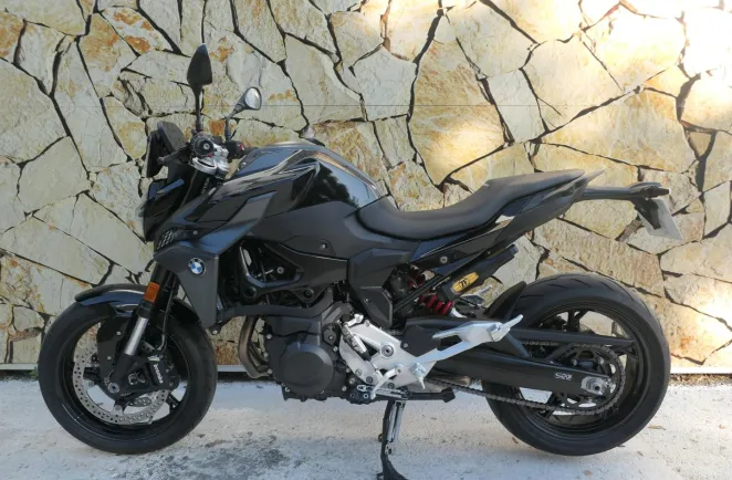 BMW 900 R 105ch Style Triple Black Finition Pro