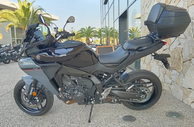 YAMAHA 9 900 Y-AMT boite auto + top case