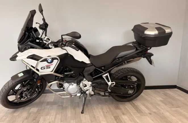 BMW 750 gs