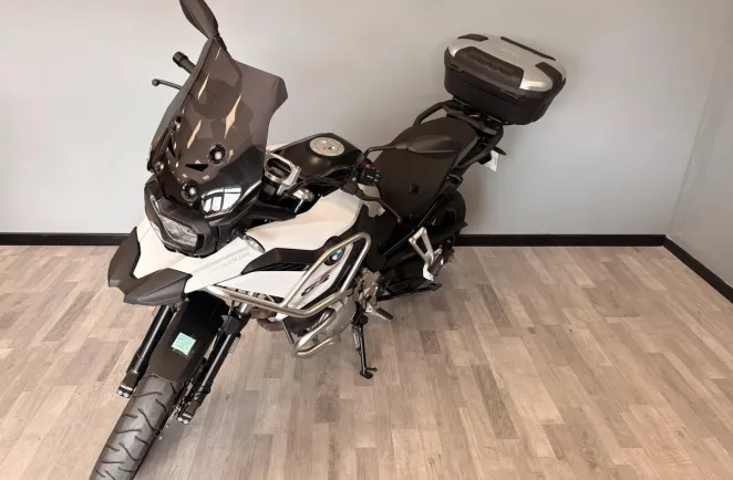 BMW 750 gs