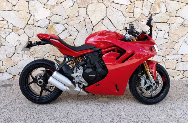 DUCATI 950 S  3685km