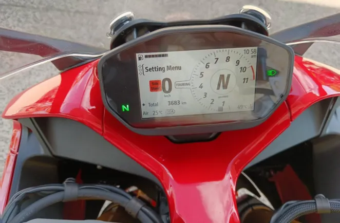 DUCATI 950 S  3685km