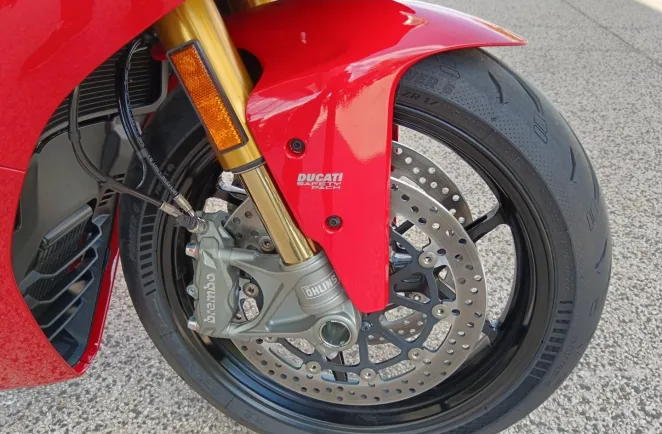 DUCATI 950 S  3685km