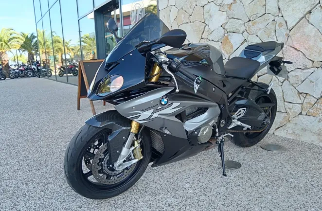 BMW 1000 RR FULL PACK + AKRAPOVIC