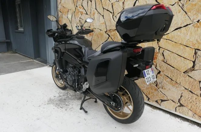 YAMAHA 9 GT + Options