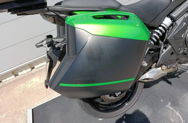 KAWASAKI 650 GRAND TOURER BRIDABLE A2