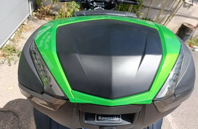KAWASAKI 650 GRAND TOURER BRIDABLE A2