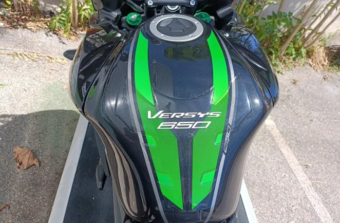 KAWASAKI 650 GRAND TOURER BRIDABLE A2