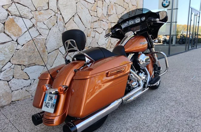 HARLEY-DAVIDSON Special 1690 Couleur 12/2014
