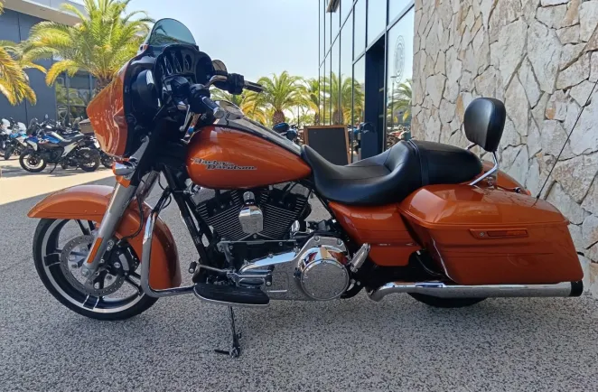HARLEY-DAVIDSON Special 1690 Couleur 12/2014