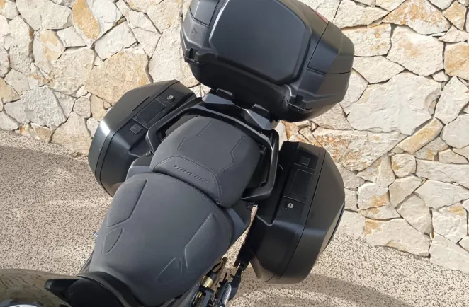 YAMAHA 9 900 GT+  Gt plus
