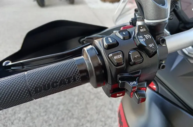DUCATI Multistrada V4 Rally 1160 Radar