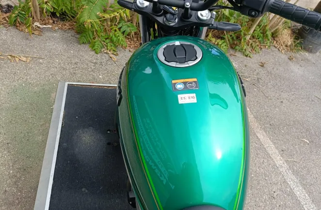 KAWASAKI 650 RS BRIDABLE A2