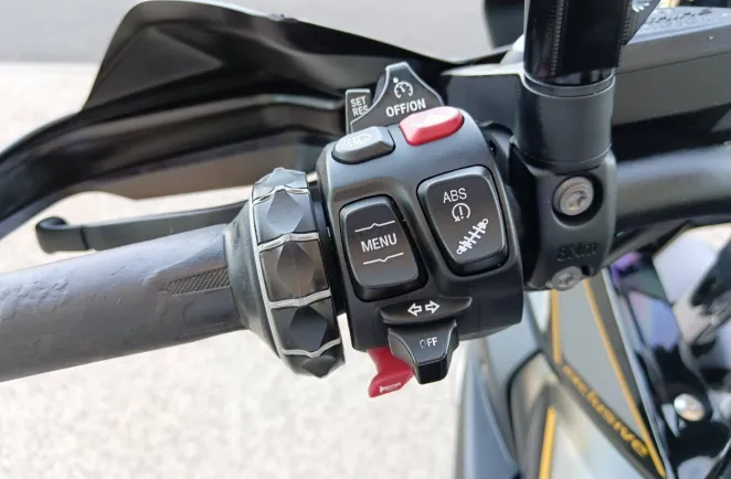 BMW 1250 GS Style Exclusif full pack + options