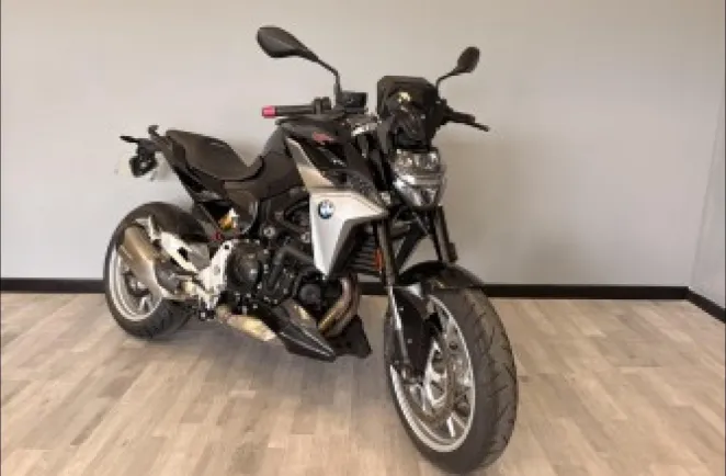 BMW 900 R 8CV