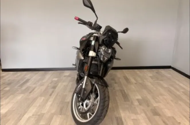 BMW 900 R 8CV