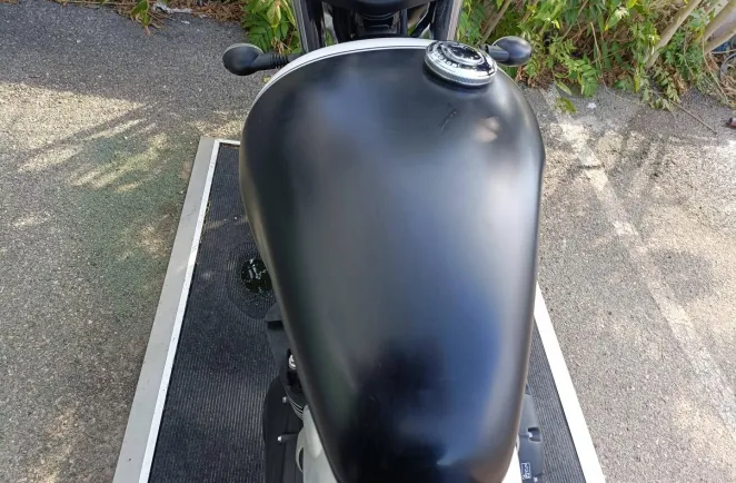 TRIUMPH 900 BRIDER A2 PNEUS NEUF REVISEE
