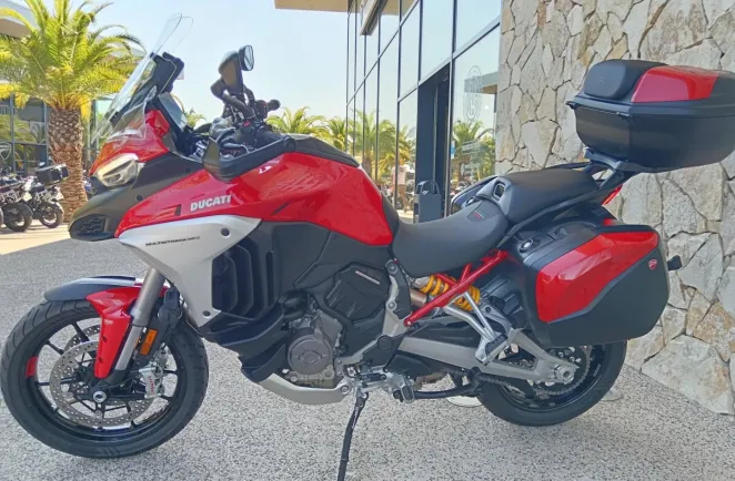 DUCATI V4 S  Travel & Radar
