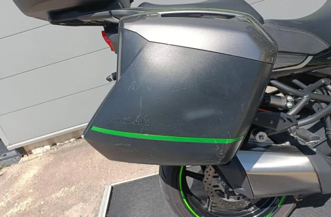 KAWASAKI 1000 S GRAND TOURER +GPS +REVISEE