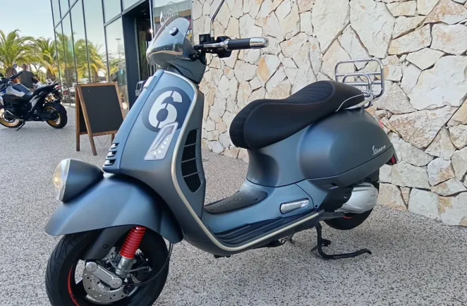 VESPA 300 iget 4V 6 Sei Giorni