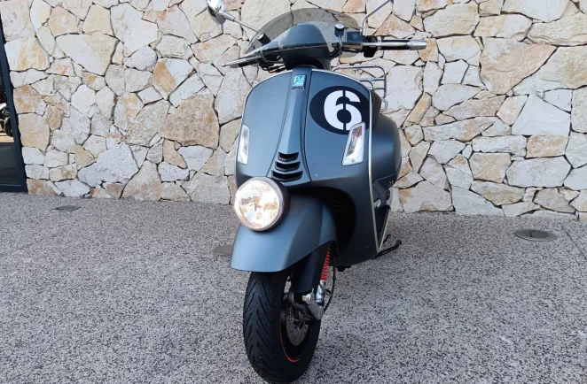 VESPA 300 iget 4V 6 Sei Giorni