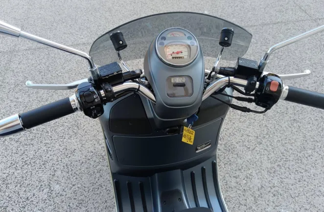 VESPA 300 iget 4V 6 Sei Giorni