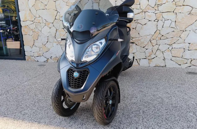 PIAGGIO 500 HPE Sport Advanced ABS top case