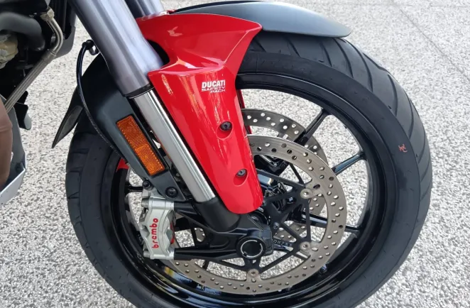 DUCATI V4 S 1160 Travel & Radar + OPTIONS. V4S