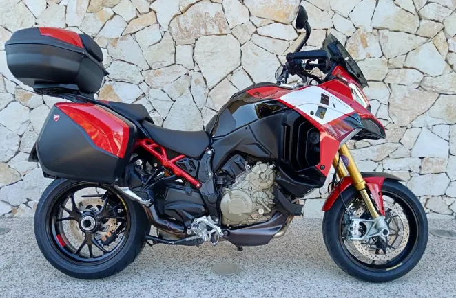 DUCATI V4 Pikes Peak + options