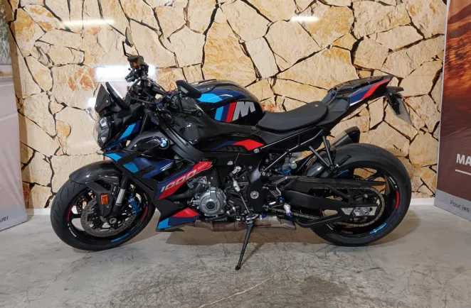 BMW M 1000 R