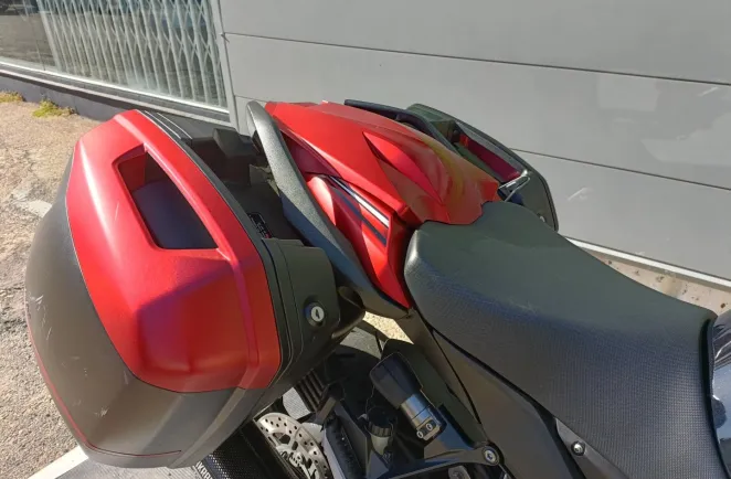 KAWASAKI NINJA 1000 SX PACK TOURER + PACK SPORT(pot akrapovic...ect...)