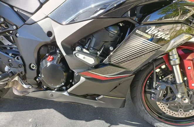 KAWASAKI NINJA 1000 SX PACK TOURER + PACK SPORT(pot akrapovic...ect...)