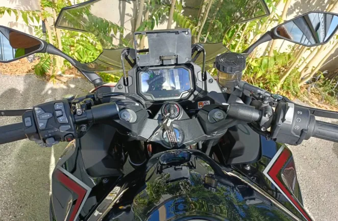 KAWASAKI NINJA 1000 SX PACK TOURER + PACK SPORT(pot akrapovic...ect...)