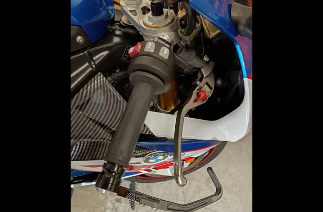 BMW S 1000 RR