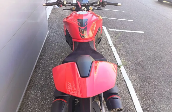 DUCATI 890 Streetfighter V2 S 1ère main Termignoni