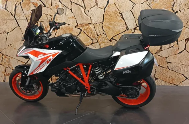 KTM Super Duke 1290 GT ABS 2020