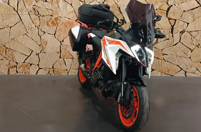 KTM Super Duke 1290 GT ABS 2020