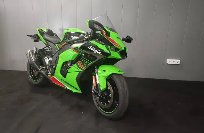 KAWASAKI -10R ( ZX10R ZX10 R )+ GARANTIE 15/12/2027