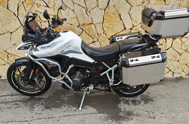 TRIUMPH Tiger 900 GT Pro