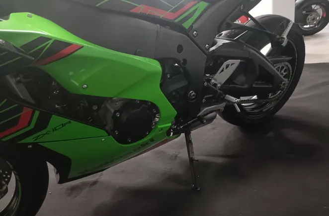 KAWASAKI -10R ( ZX10R ZX10 R )+ GARANTIE 15/12/2027
