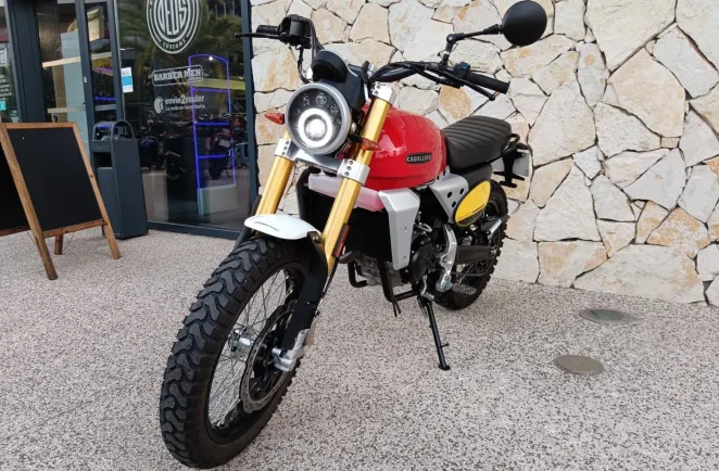 FANTIC 125 Scrambler