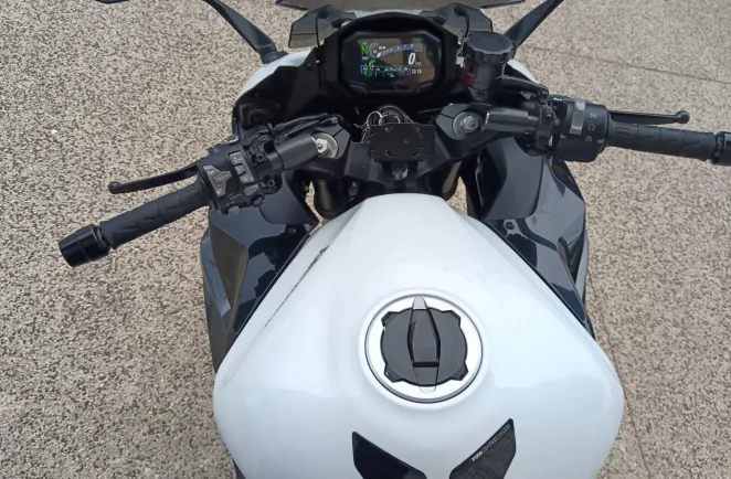KAWASAKI 1000 SX 2021 Ninja