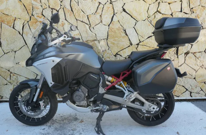DUCATI V4S Radar Spoked Wheels + Options ( V4 S )